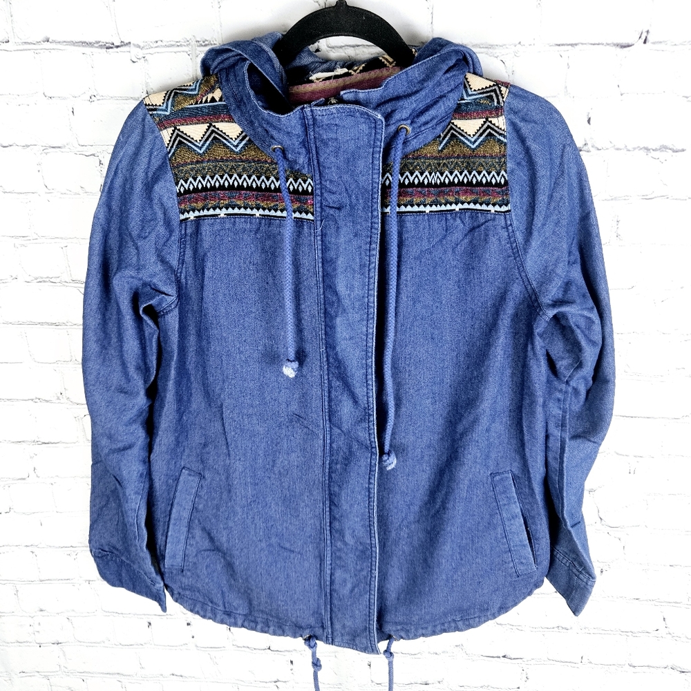 HEM & THREAD | chambray zip & snap button close hooded aztec print jacket